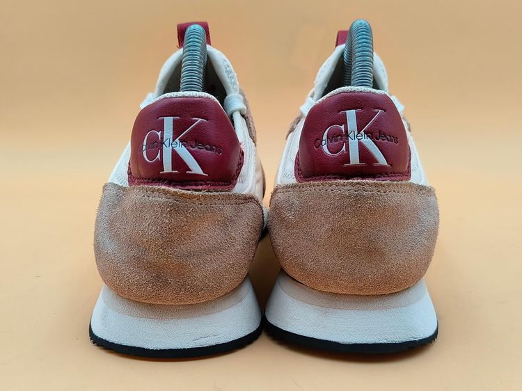 รองเท้า CK Cavin Klein Jeans แท้ 💯 เบอร์ UK 6ครึ่ง EUR 40 cm 25.5 คนเท้า 25-26.5 cm ใส่ได้ครับ สภาพดีมาก พื้นเต็ม ดีเทลสวย ทรงสวยครับ รูปที่ 5