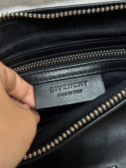 Used Givenchy Pandora Small รูปที่ 6
