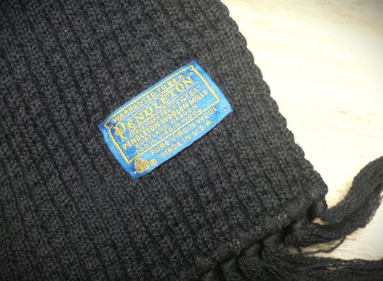 ผ้าพันคอ VTG.80s accessories Pendleton scarf navy blue Wool Knit Scarf, Made in the USA 