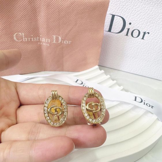 ต่างหู Christian Dior ของแท้ รูปที่ 1