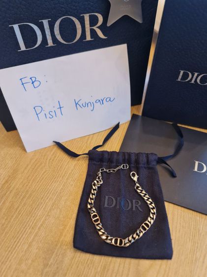 🌟 Dior Men Bracelet ออกช็อป Emporium อุปกรณ์ครบครับ ส่งต่อ 12,900.- ต่อรองได้ครับ ⭐️ รูปที่ 2