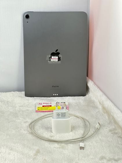 Apple 256 หายาก ประกันยาว iPad Air 5 10.9" ชิพ M1 Wi-Fi 256 GB  สีเทา (IP2453)