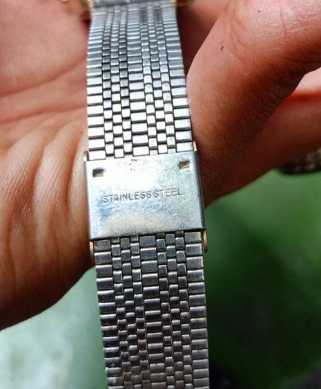 อื่นๆ 🔥🔥🔥 เปิดขาย นาฬิกา SEIKO QUARTZ WATER PROOF  ดีไซด์ ด้วยสีทูโทน ทองตัดกับดำ ได้สวยมากๆ งานปีลึก วินเทจ เก่าเก็บ น่าสะสมมากๆ 🔥🔥🔥