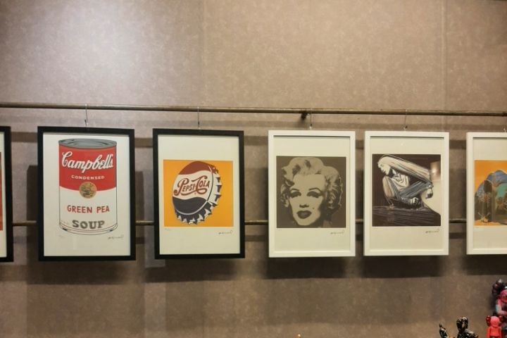 งานศิลปะ, ภาพปริ๊น ของ ศิลปิน Andy Warhol . รูปที่ 1