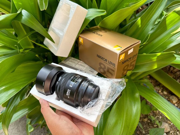 อื่นๆ Lens 85mm 1.8D for Nikon สภาพ หล่อๆ พร้อมใช้งานขอรูปหรือสอบถามเพิ่มเติมได้นะครับ