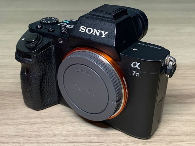 กล้องมิลเลอร์เลส Body Sony A7ii (A7 Mark2) อุปกรณ์ครบ สภาพ 97 เปอร์เซ็นต์