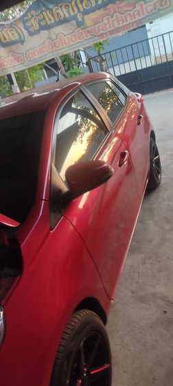 Toyota Yaris 2018 1.2 E Sedan เบนซิน ไม่ติดแก๊ส เกียร์อัตโนมัติ แดง รูปที่ 4