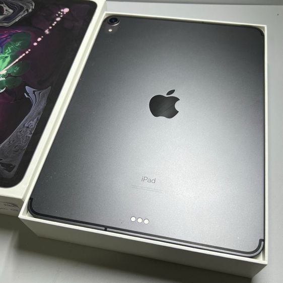 Apple iPad Pro 11” (รุ่นที่ 1) 2018 Cellular  256 GB 