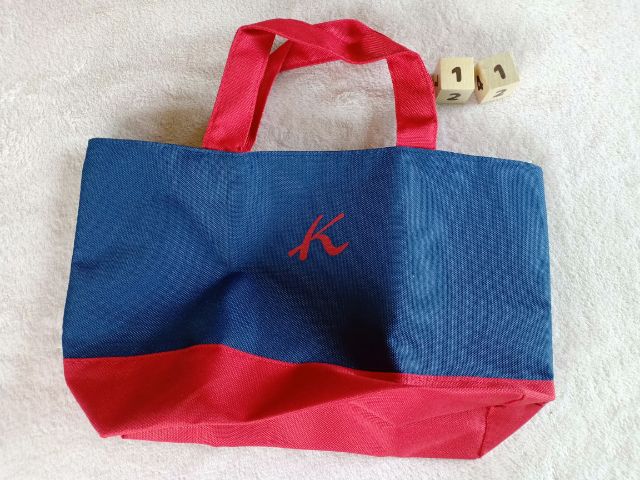 กระเป๋าถือสีน้ำเงิน Kitamura