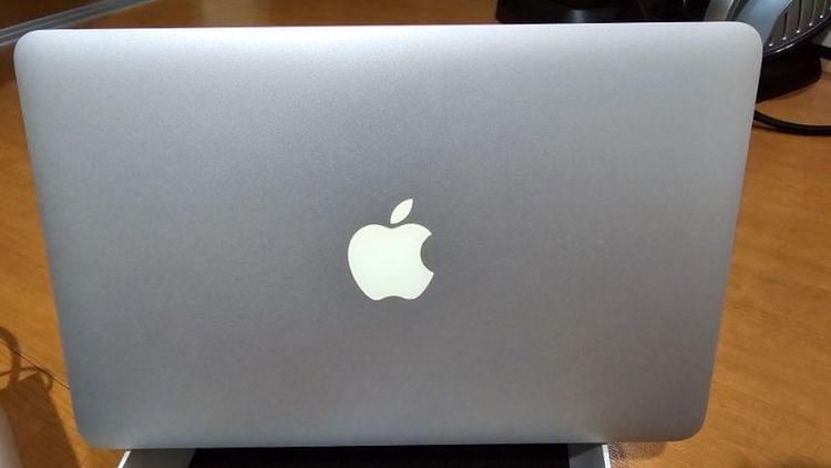 Apple แมค โอเอส 4 กิกะไบต์ อื่นๆ ไม่ใช่ Macbook Air 11.6" Corei5 Ram4 SSD256