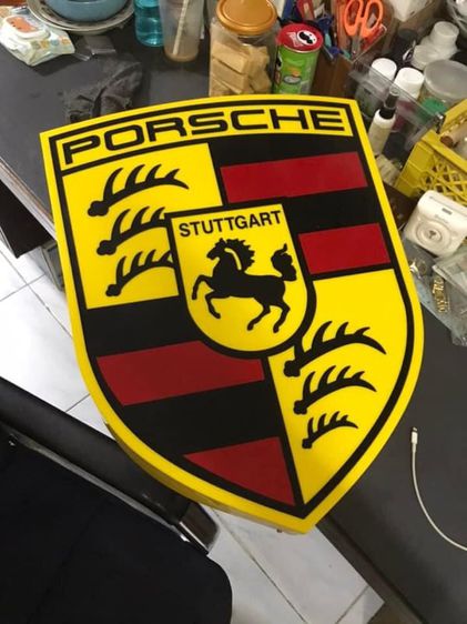 ป้ายไฟ  Porsche งานนอก ขนาด60 ซม