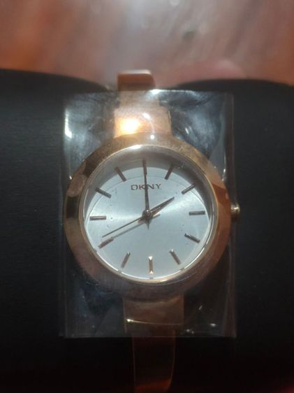 นาฬิกาหญิง DKNY รูปที่ 2