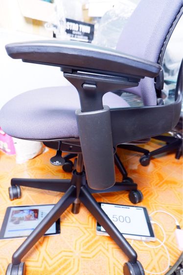 Steelcase leap v2 รูปที่ 10