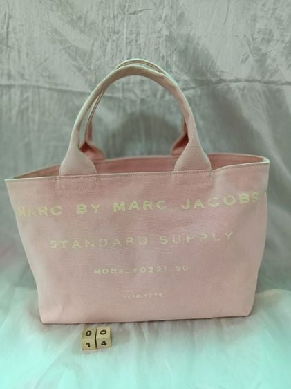 กระเป๋าถือผ้าสีชมพู Marc Jacobs