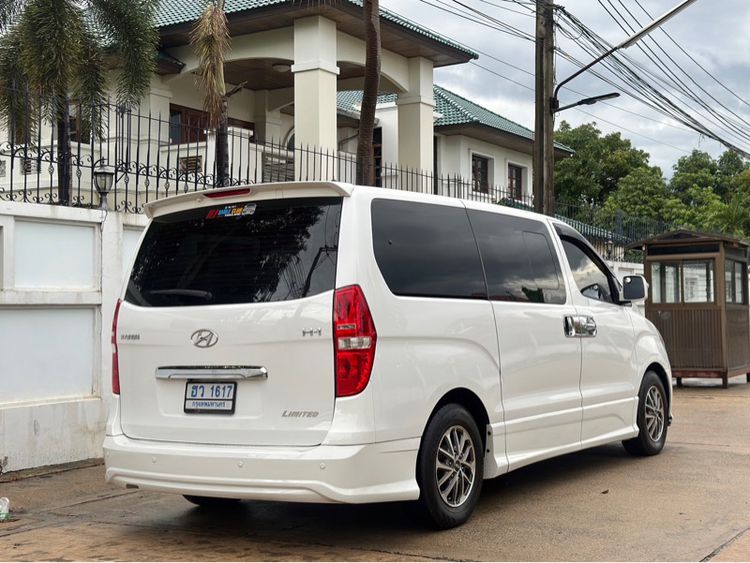Hyundai H-1  2015 2.5 Limited Van ดีเซล ไม่ติดแก๊ส เกียร์อัตโนมัติ ขาว รูปที่ 3