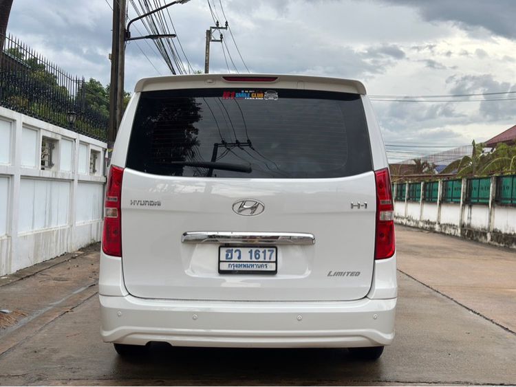 Hyundai H-1  2015 2.5 Limited Van ดีเซล ไม่ติดแก๊ส เกียร์อัตโนมัติ ขาว รูปที่ 4