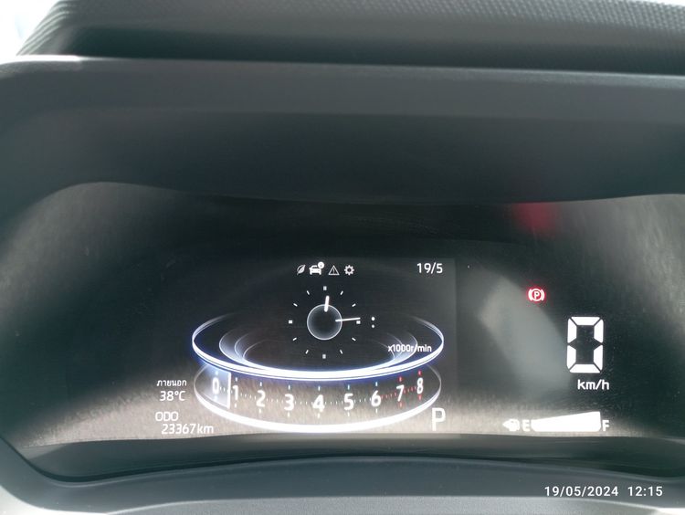 Toyota Veloz 2022 1.5 Smart Utility-car เบนซิน เกียร์อัตโนมัติ ดำ รูปที่ 2