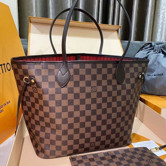 Lv Neverfull Mm Microchip Y2022 รูปที่ 1
