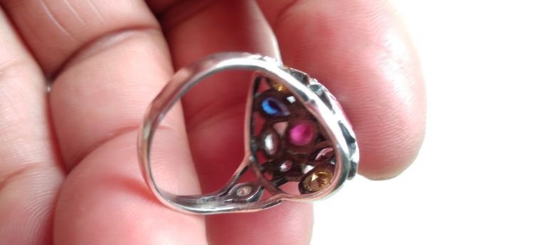 แหวนพเกล้าเงินเท้ พลอยหลากสี มือสอง ยังสวยมาก ไซส์57-58 18มม.งานเก่า ตอกโค็ต925 - KAM แท้ เชิญครับ รูปที่ 9
