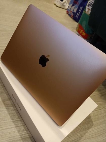 Apple 8 กิกะไบต์ ไม่ใช่ MacBook Air 2019