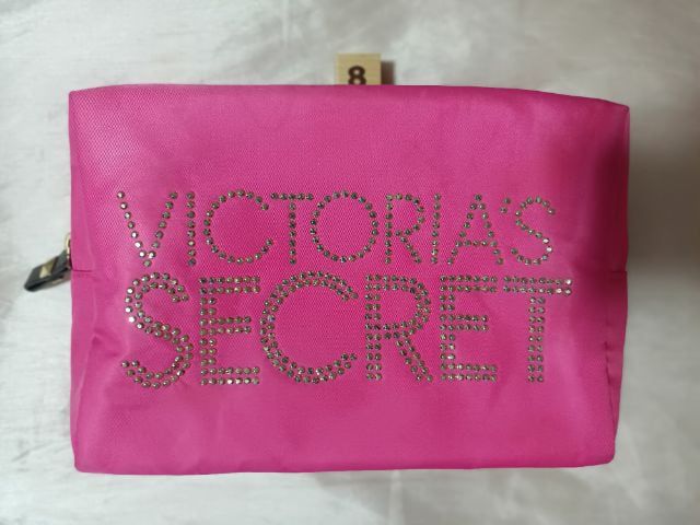 กระเป๋าเครื่องสำอางค์สีบานเย็น victoria secret รูปที่ 1
