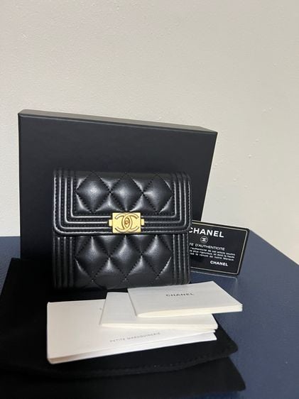 chanel triford wallet รูปที่ 1