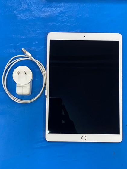 ขาย iPad Pro 10.5 นิ้ว สนใจลดได้