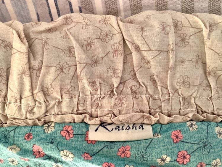 ผ้าห่ม ขนาด 4.5-5ฟุต เอิร์ธโทนสีเขียวอมฟ้าลายดอกวินเทจขอบชีส ยี่ห้อ Kaisha มือสองขายตามสภาพ สินค้าญี่ปุ่น-เกาหลีแท้ รูปที่ 8