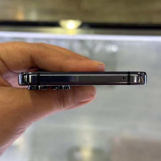 Samsung Z Flip5 256GB สีดำ เครื่องศูนย์ สภาพสวย จอ6.7นิ้ว แรม8รอม256 Snap8 Gen2 มีประกันศูนย์🔥🔥 รูปที่ 6
