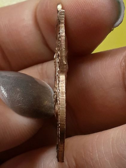 เหรียญหลวงปู่ทวด เหรียญเลื่อนสมณศักดิ์ พ.ศ.2508 วัดช้างให้ กะไหล่ทอง รูปที่ 4