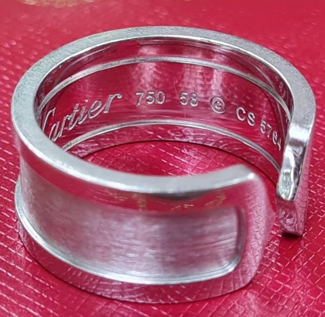 แหวนทองคำขาวแท้ 18KT750 ยี่ห้อ Cartier รุ่น CDe Cartier ของแท้มาพร้อมกล่อง สวยมาก รูปที่ 5