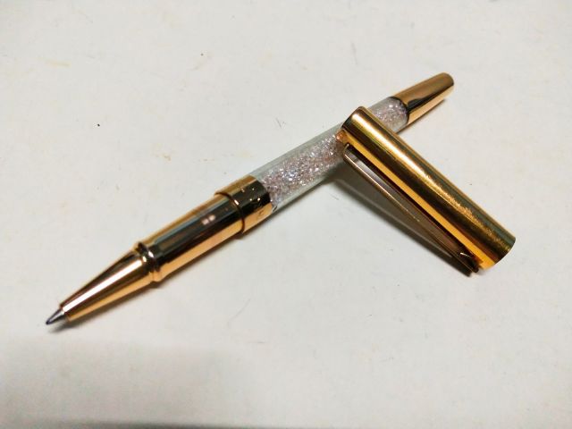 ปากกา & หมึกเติม ปากกาลูกลื่น Swarovski 18K GF 