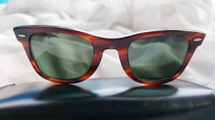 Ray-Ban แว่นตากันแดด แว่นกันแดด RAY BAN B-L 5024 WAYFARER วินเทจ  60s 70s ผลิตในประเทศสหรัฐอเมริกา มือสองของแท้