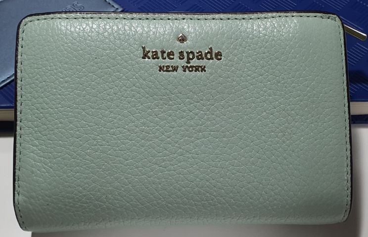 อื่นๆ หนังแท้ หญิง เขียว ขายกระเป๋าสตางค์  Kate spade 