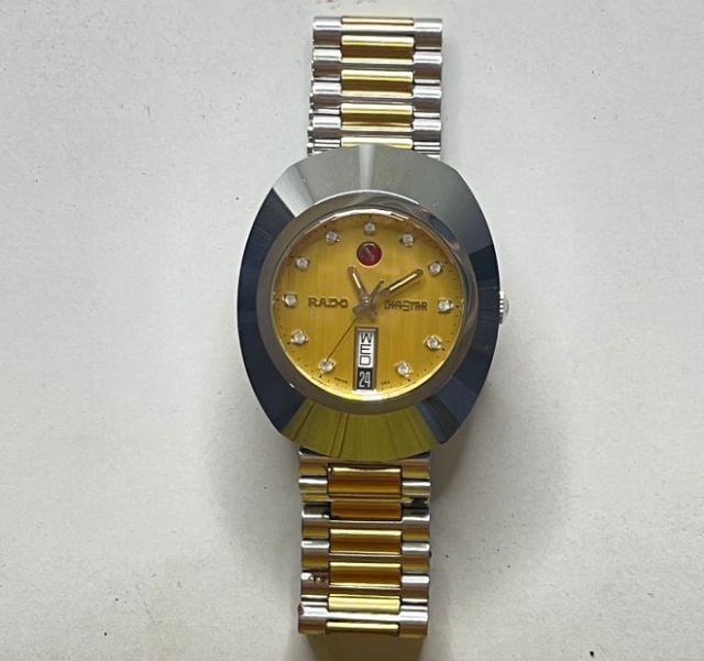RADO Diastar Automatic 11 พลอย นาฬิกาข้อมือผู้ชาย 2กษัตริย์ รุ่น R12408633 - สีเงิน