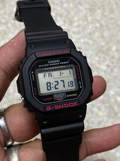 G-Shock ดำ นาฬิกายี่ห้อ G SHOCK  DW5600gmb  แท้มือสอง กรอบสายเปลี่ยนใหม่ กระจกมีรอย  950฿