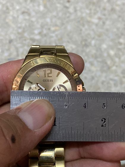 นาฬิกายี่ห้อ GUESS  ของแท้มือสอง  ทองสวย สแตนเลสสายยาว 17  เซนติเมตร 900฿ รูปที่ 7