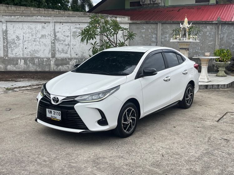 Toyota Yaris ATIV 2020 1.2 Sport Sedan เบนซิน ไม่ติดแก๊ส เกียร์อัตโนมัติ ขาว รูปที่ 1