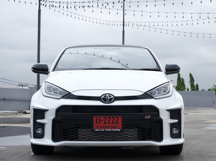 Toyota Yaris 2023 Sedan เบนซิน เกียร์ธรรมดา ขาว รูปที่ 3