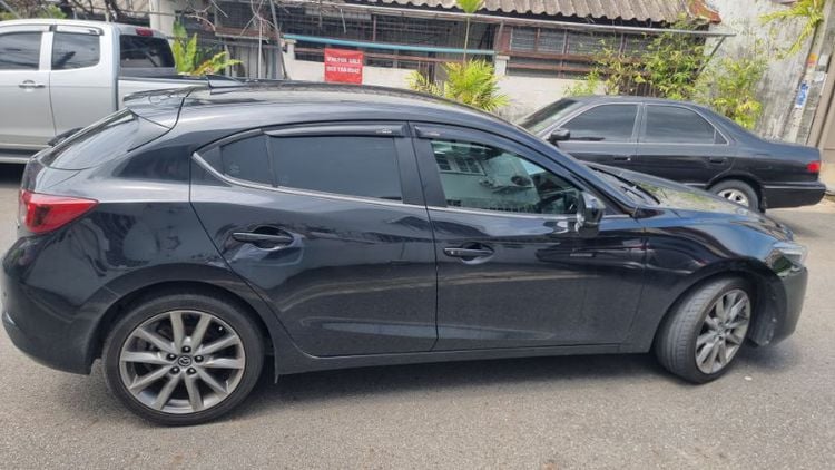 Mazda Mazda3 2019 2.0 S Sedan เบนซิน เกียร์อัตโนมัติ ดำ รูปที่ 1