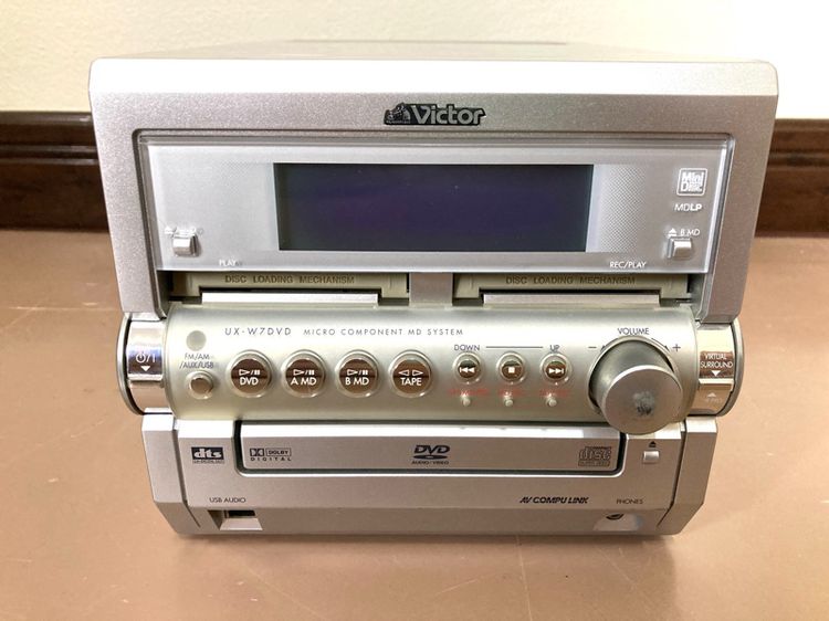 VICTOR UX-W7DVD-M เล่นเทป วิทยุ(คลื่นสั้น) ต่อเป็นขยาย AUX เล่นซีดี ดีวีดี และเล่นแผ่น MD ได้ ไฟ 100 V เครื่อง JAPAN  รูปที่ 4