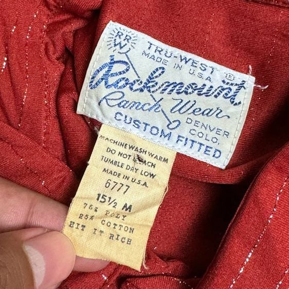 เสื้อเชิ้ตงานเก่า Rockmount​ Made in USA​ ผ้าลิ่มทอง สวย ใส่สบาย Size 15.5 M