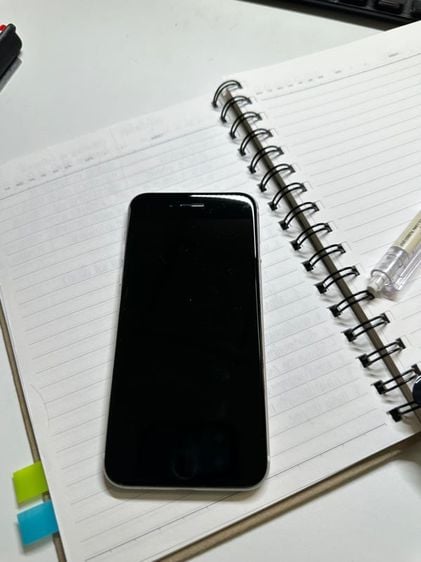 IPhone SE2 2020 64gb สีขาว ราคาลดได้อีก