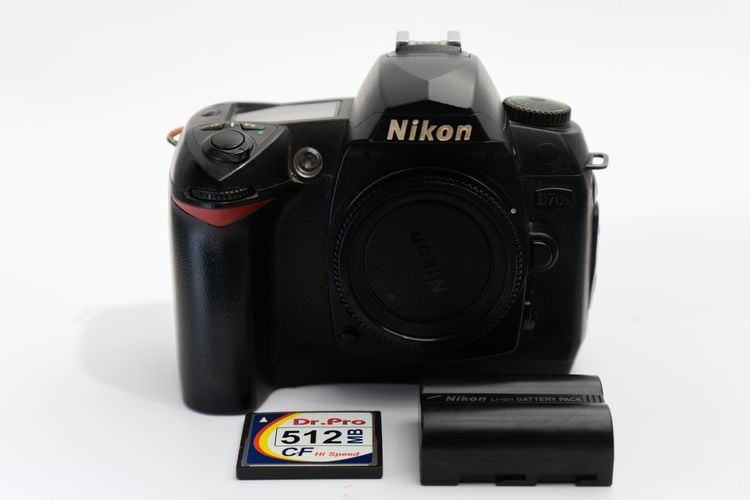 กล้อง DSLR ไม่กันน้ำ Nikon D70s digital camera