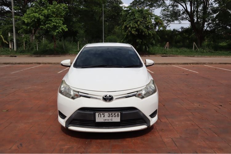 Toyota Vios 2015 1.5 E Sedan เบนซิน เกียร์อัตโนมัติ ขาว รูปที่ 1