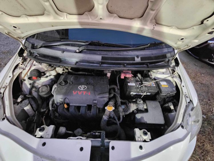 Toyota Vios 2009 1.5 J Sedan เบนซิน ไม่ติดแก๊ส เกียร์ธรรมดา ขาว รูปที่ 4