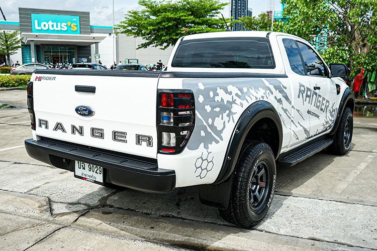 Ford Ranger 2019 2.2 Hi-Rider XL Plus Pickup ดีเซล ไม่ติดแก๊ส เกียร์ธรรมดา ขาว รูปที่ 3