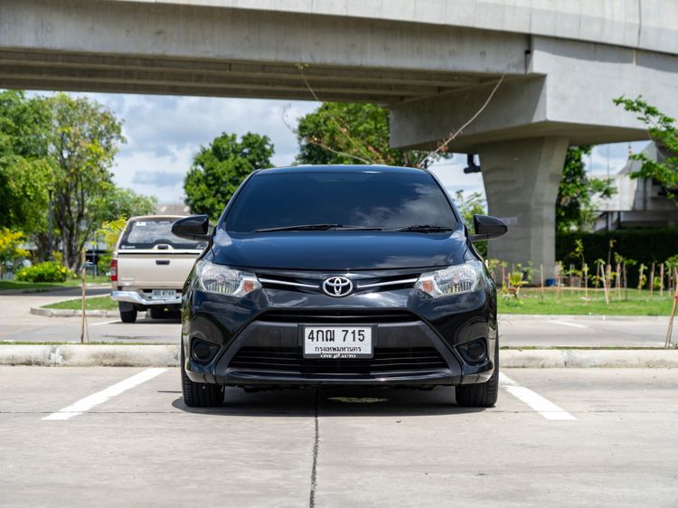 Toyota Vios 2015 1.5 J Sedan เบนซิน ไม่ติดแก๊ส เกียร์อัตโนมัติ ดำ รูปที่ 2