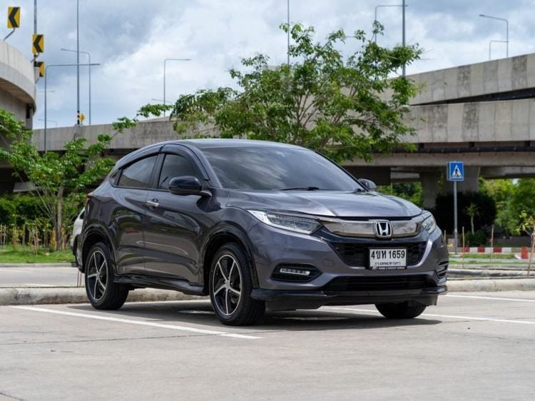 Honda HR-V 2019 1.8 RS Sedan เบนซิน ไม่ติดแก๊ส เกียร์อัตโนมัติ เทา