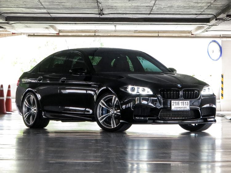 BMW M5 2013 4.4 Sedan เบนซิน ไม่ติดแก๊ส เกียร์อัตโนมัติ ดำ รูปที่ 1